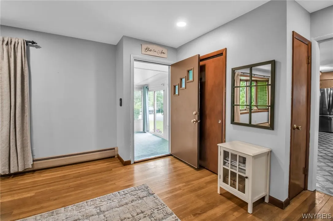 4123 Burke Parkway, Hamburg, New York 14219, Hamburg, New York 14219, 4 Bedrooms Bedrooms, 6 Rooms Rooms,2 BathroomsBathrooms,Residential,Closed,4123 Burke Parkway, Hamburg, New York 14219,0,B1549335