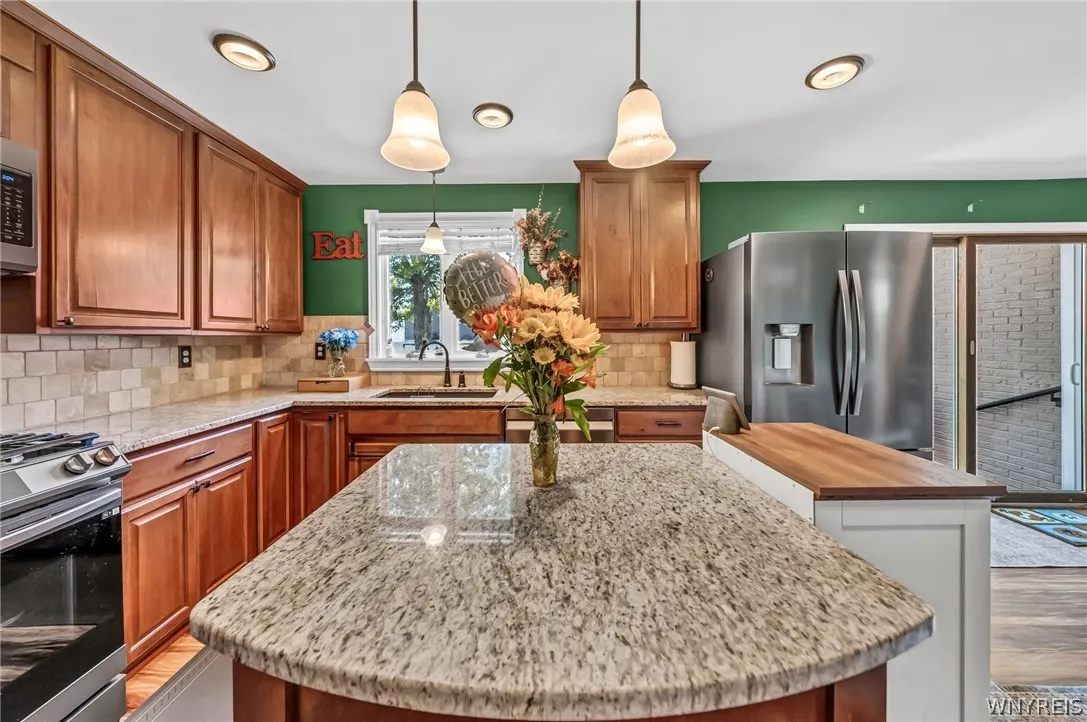 3653 Sowles Road, Hamburg, New York 14075, Hamburg, New York 14075, 4 Bedrooms Bedrooms, 7 Rooms Rooms,2 BathroomsBathrooms,Residential,Closed,3653 Sowles Road, Hamburg, New York 14075,0,B1549582