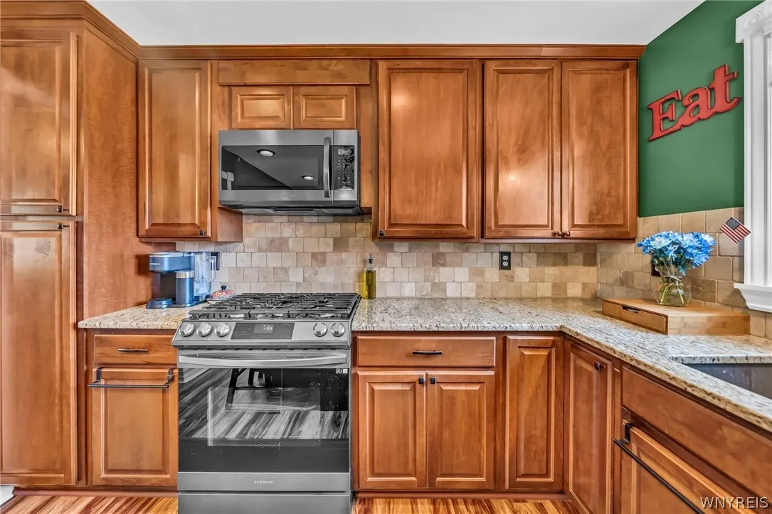 3653 Sowles Road, Hamburg, New York 14075, Hamburg, New York 14075, 4 Bedrooms Bedrooms, 7 Rooms Rooms,2 BathroomsBathrooms,Residential,Closed,3653 Sowles Road, Hamburg, New York 14075,0,B1549582