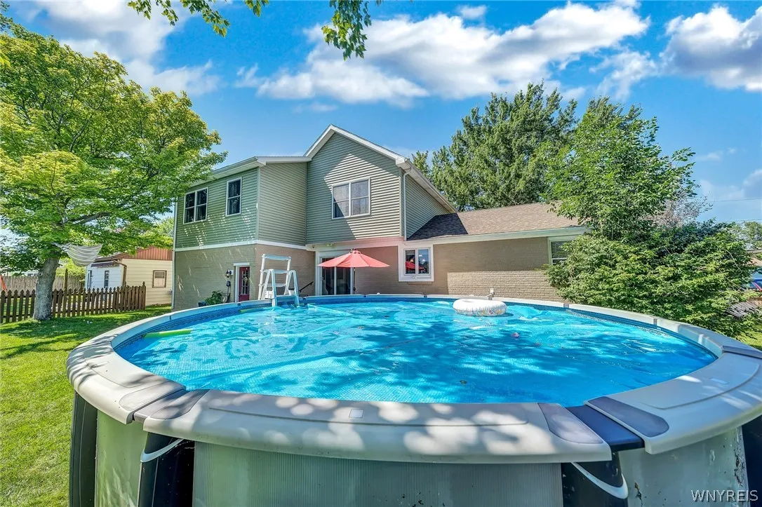 3653 Sowles Road, Hamburg, New York 14075, Hamburg, New York 14075, 4 Bedrooms Bedrooms, 7 Rooms Rooms,2 BathroomsBathrooms,Residential,Closed,3653 Sowles Road, Hamburg, New York 14075,0,B1549582