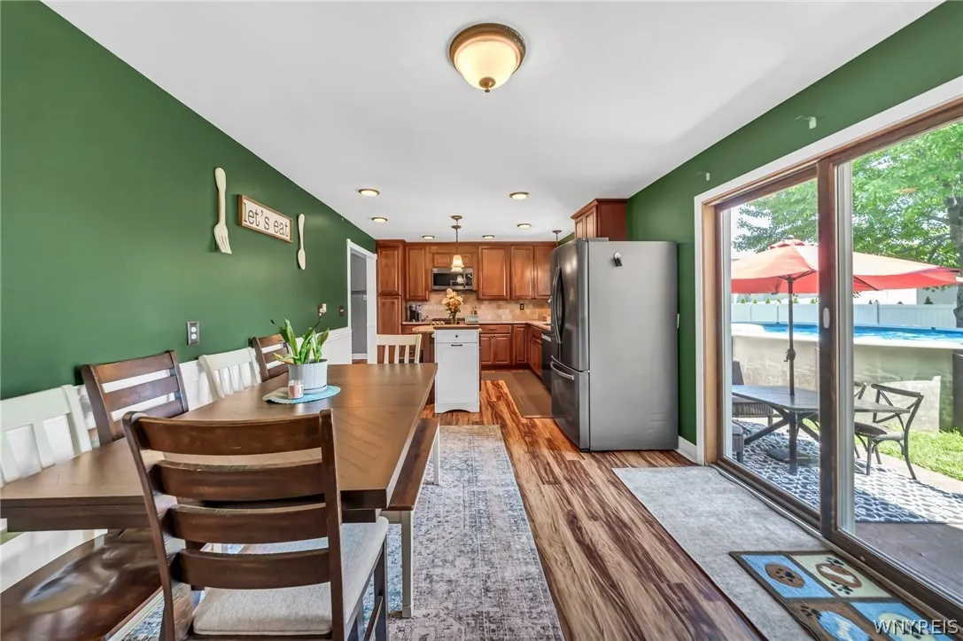3653 Sowles Road, Hamburg, New York 14075, Hamburg, New York 14075, 4 Bedrooms Bedrooms, 7 Rooms Rooms,2 BathroomsBathrooms,Residential,Closed,3653 Sowles Road, Hamburg, New York 14075,0,B1549582