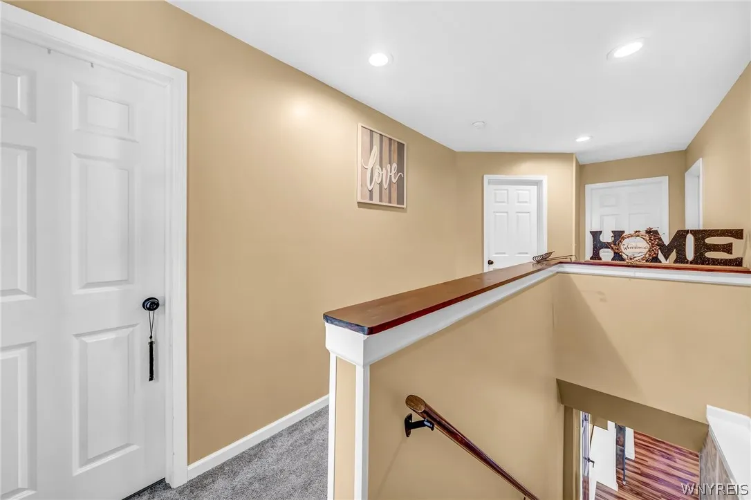 3653 Sowles Road, Hamburg, New York 14075, Hamburg, New York 14075, 4 Bedrooms Bedrooms, 7 Rooms Rooms,2 BathroomsBathrooms,Residential,Closed,3653 Sowles Road, Hamburg, New York 14075,0,B1549582