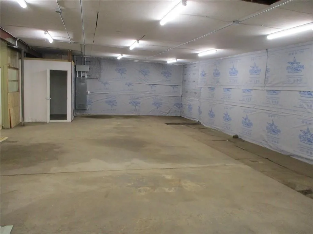 21 Klein Street, Rochester, New York 14621, Rochester, New York 14621, ,Commercial Lease,For Rent,21 Klein Street, Rochester, New York 14621,0,R1549563