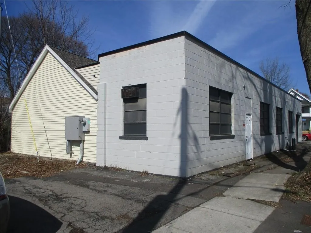 21 Klein Street, Rochester, New York 14621, Rochester, New York 14621, ,Commercial Lease,For Rent,21 Klein Street, Rochester, New York 14621,0,R1549563
