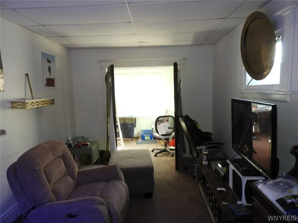 Unit 2: Living room.