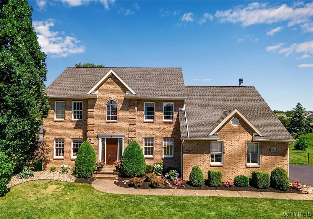 9302 Sitka Spruce Court, Clarence, New York 14032, Clarence, New York 14032, 4 Bedrooms Bedrooms, 9 Rooms Rooms,3 BathroomsBathrooms,Residential,Closed,9302 Sitka Spruce Court, Clarence, New York 14032,0,B1549395
