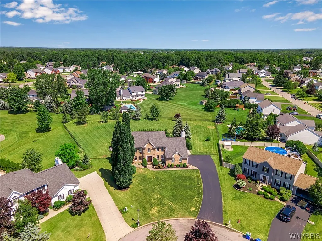 9302 Sitka Spruce Court, Clarence, New York 14032, Clarence, New York 14032, 4 Bedrooms Bedrooms, 9 Rooms Rooms,3 BathroomsBathrooms,Residential,Closed,9302 Sitka Spruce Court, Clarence, New York 14032,0,B1549395