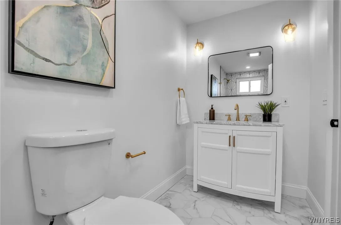 4815 Rogers Road, Hamburg, New York 14075, Hamburg, New York 14075, 3 Bedrooms Bedrooms, 6 Rooms Rooms,2 BathroomsBathrooms,Residential,Closed,4815 Rogers Road, Hamburg, New York 14075,0,B1546015