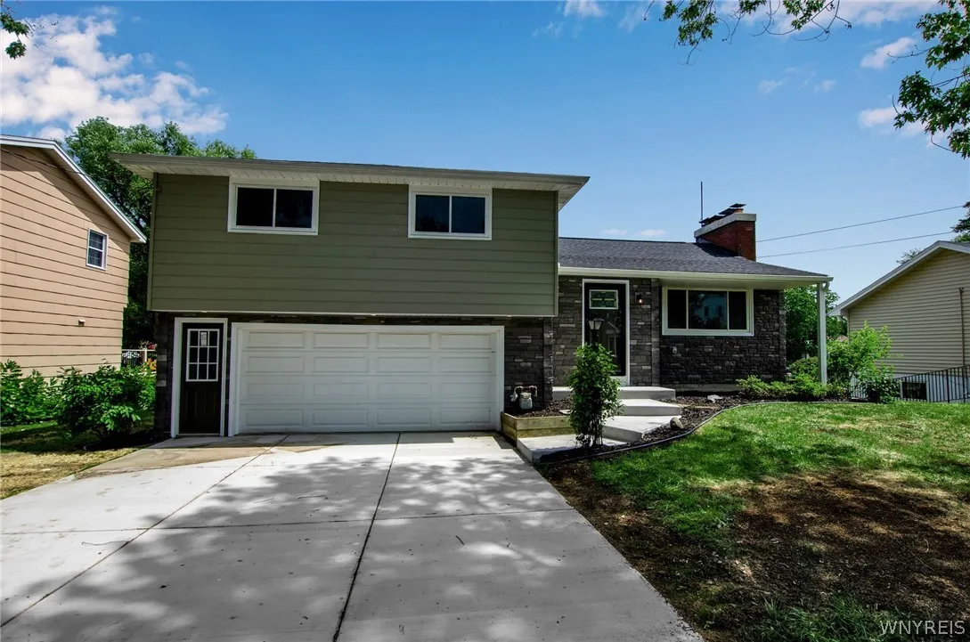 4815 Rogers Road, Hamburg, New York 14075, Hamburg, New York 14075, 3 Bedrooms Bedrooms, 6 Rooms Rooms,2 BathroomsBathrooms,Residential,Closed,4815 Rogers Road, Hamburg, New York 14075,0,B1546015