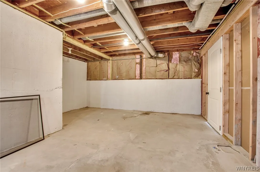 4815 Rogers Road, Hamburg, New York 14075, Hamburg, New York 14075, 3 Bedrooms Bedrooms, 6 Rooms Rooms,2 BathroomsBathrooms,Residential,Closed,4815 Rogers Road, Hamburg, New York 14075,0,B1546015
