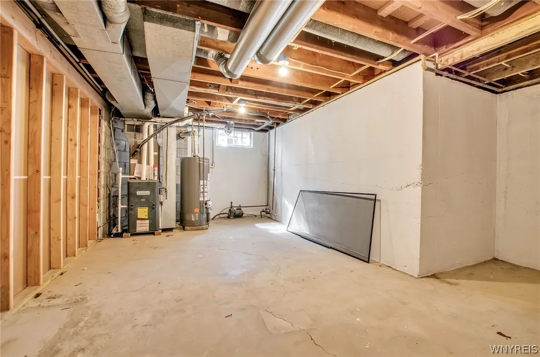 4815 Rogers Road, Hamburg, New York 14075, Hamburg, New York 14075, 3 Bedrooms Bedrooms, 6 Rooms Rooms,2 BathroomsBathrooms,Residential,Closed,4815 Rogers Road, Hamburg, New York 14075,0,B1546015