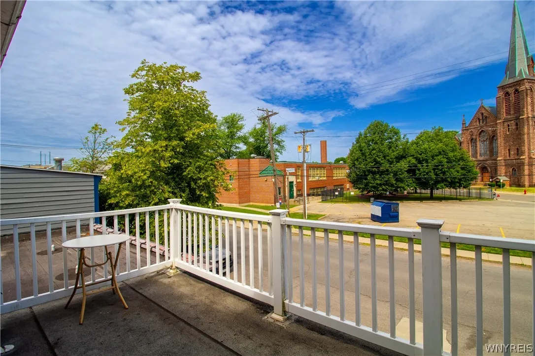 219 Hampshire Street, Buffalo, New York 14213, Buffalo, New York 14213, 5 Bedrooms Bedrooms, ,Multi Family,Closed,219 Hampshire Street, Buffalo, New York 14213,0,B1549391