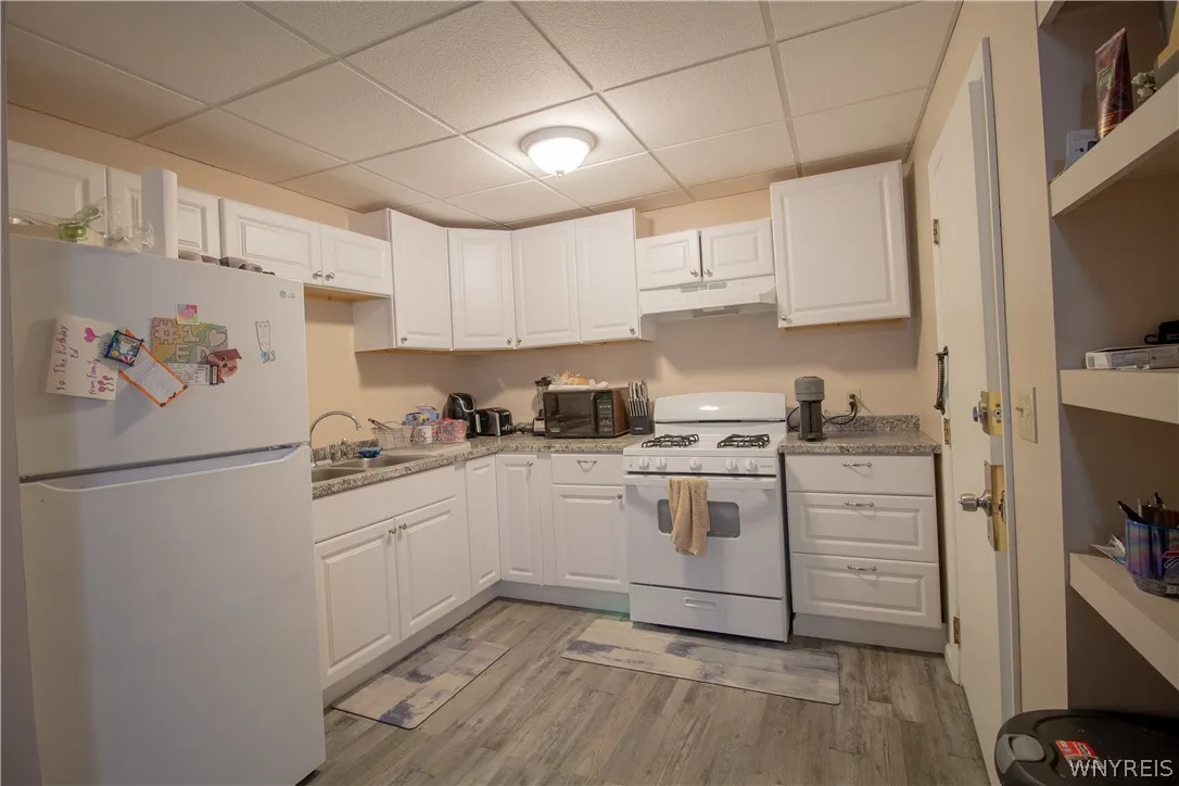 219 Hampshire Street, Buffalo, New York 14213, Buffalo, New York 14213, 5 Bedrooms Bedrooms, ,Multi Family,Closed,219 Hampshire Street, Buffalo, New York 14213,0,B1549391
