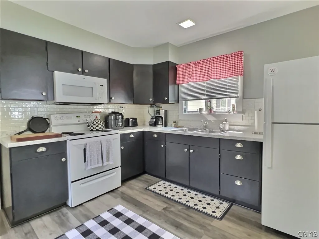 237 Main Street, Ledyard, New York 13026, Ledyard, New York 13026, 3 Bedrooms Bedrooms, 8 Rooms Rooms,1 BathroomBathrooms,Residential,For Sale,237 Main Street, Ledyard, New York 13026,0,S1549906