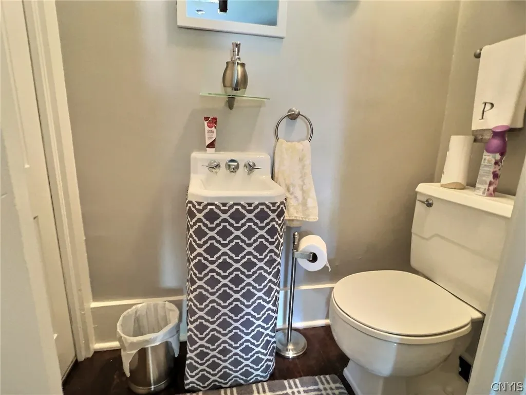 237 Main Street, Ledyard, New York 13026, Ledyard, New York 13026, 3 Bedrooms Bedrooms, 8 Rooms Rooms,1 BathroomBathrooms,Residential,For Sale,237 Main Street, Ledyard, New York 13026,0,S1549906