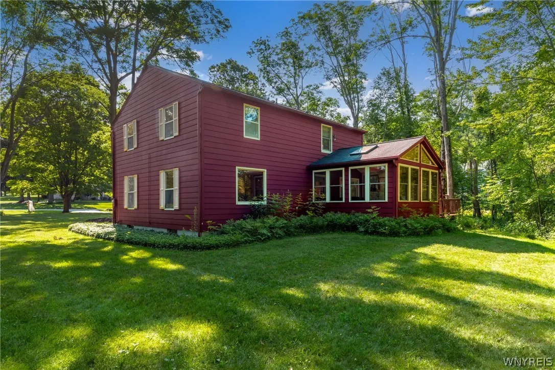27 Timberlake Drive, Orchard Park, New York 14127, Orchard Park, New York 14127, 4 Bedrooms Bedrooms, 10 Rooms Rooms,3 BathroomsBathrooms,Residential,Closed,27 Timberlake Drive, Orchard Park, New York 14127,0,B1549143