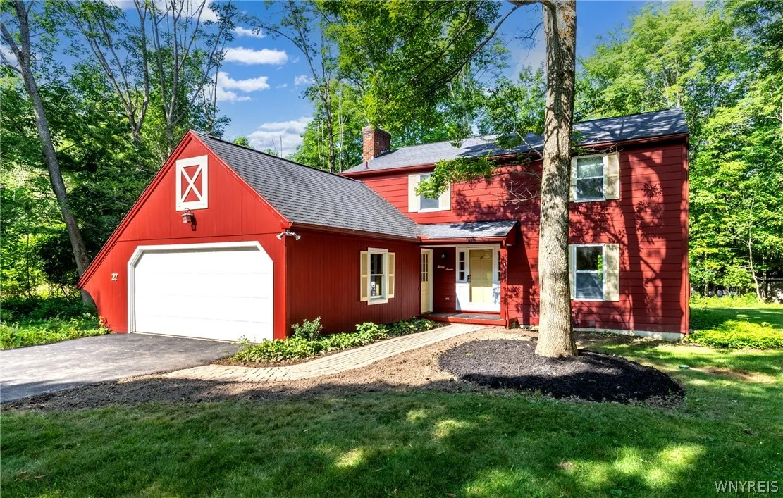 27 Timberlake Drive, Orchard Park, New York 14127, Orchard Park, New York 14127, 4 Bedrooms Bedrooms, 10 Rooms Rooms,3 BathroomsBathrooms,Residential,Closed,27 Timberlake Drive, Orchard Park, New York 14127,0,B1549143