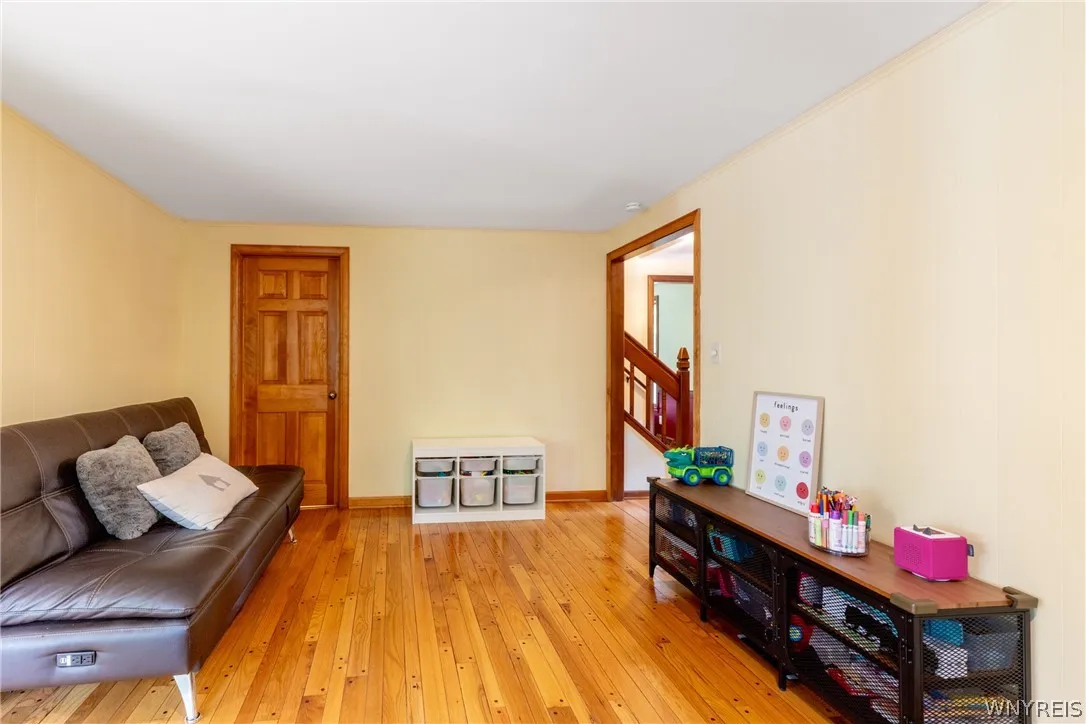 27 Timberlake Drive, Orchard Park, New York 14127, Orchard Park, New York 14127, 4 Bedrooms Bedrooms, 10 Rooms Rooms,3 BathroomsBathrooms,Residential,Closed,27 Timberlake Drive, Orchard Park, New York 14127,0,B1549143