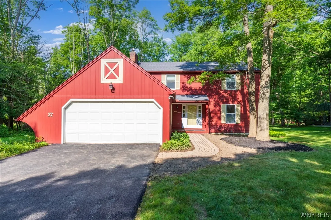 27 Timberlake Drive, Orchard Park, New York 14127, Orchard Park, New York 14127, 4 Bedrooms Bedrooms, 10 Rooms Rooms,3 BathroomsBathrooms,Residential,Closed,27 Timberlake Drive, Orchard Park, New York 14127,0,B1549143