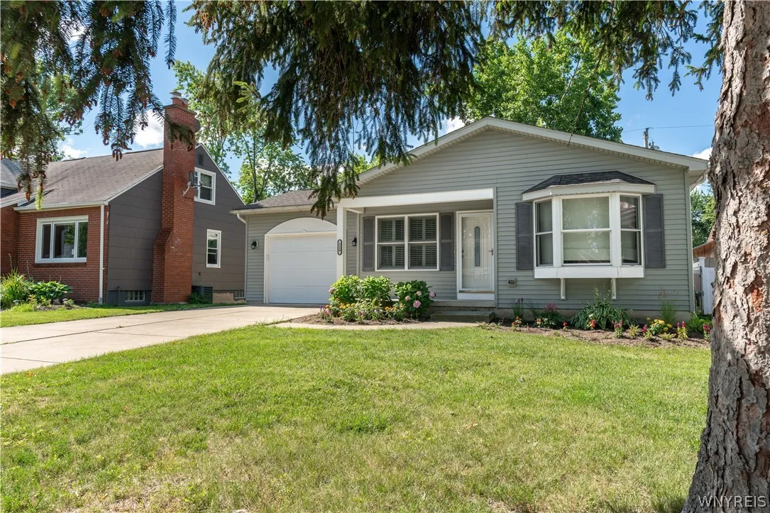 329 Woodland Drive, Tonawanda-town, New York 14223, Tonawanda, New York 14223, 2 Bedrooms Bedrooms, 5 Rooms Rooms,1 BathroomBathrooms,Residential,Closed,329 Woodland Drive, Tonawanda-town, New York 14223,0,B1549636