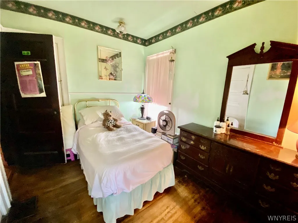 Bedroom #4: