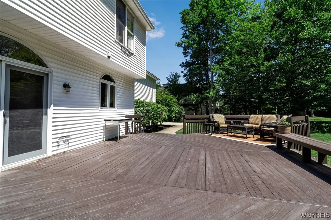 4631 Winding Woods Lane, Hamburg, New York 14075, Hamburg, New York 14075, 4 Bedrooms Bedrooms, 9 Rooms Rooms,2 BathroomsBathrooms,Residential,Closed,4631 Winding Woods Lane, Hamburg, New York 14075,0,B1550243