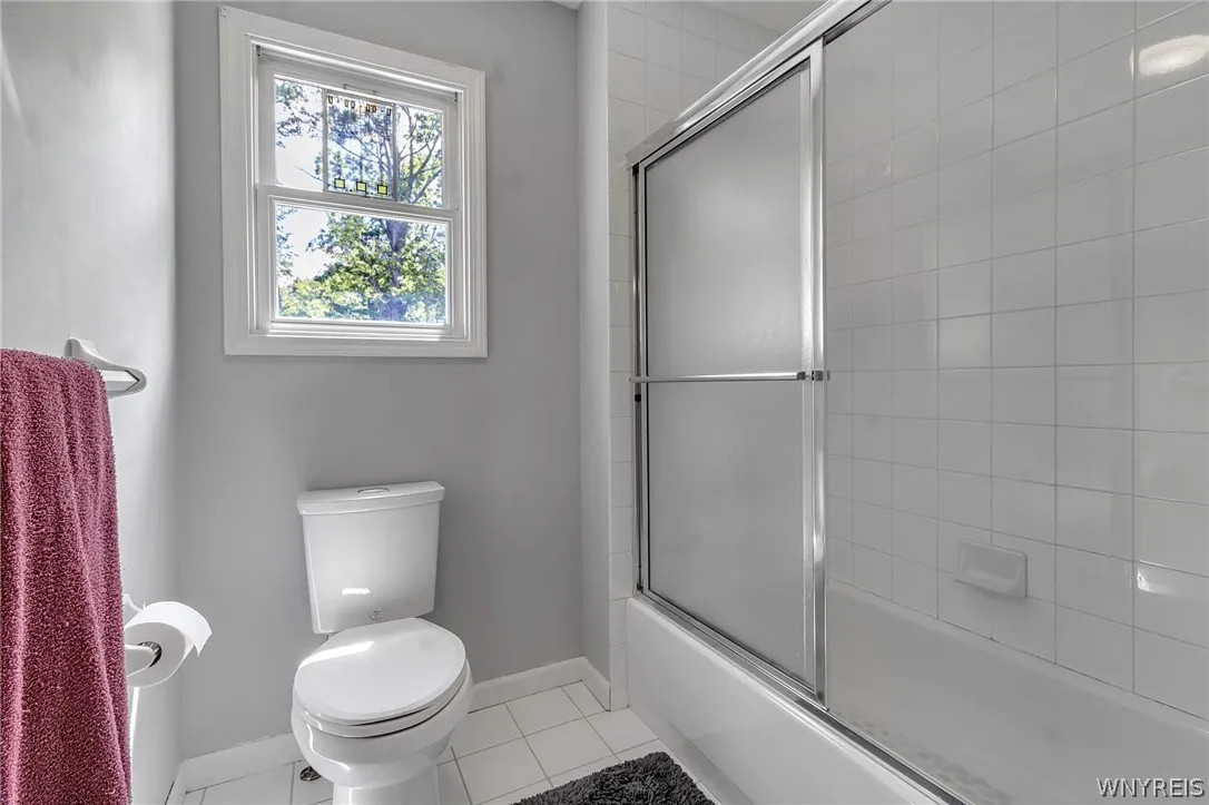 4631 Winding Woods Lane, Hamburg, New York 14075, Hamburg, New York 14075, 4 Bedrooms Bedrooms, 9 Rooms Rooms,2 BathroomsBathrooms,Residential,Closed,4631 Winding Woods Lane, Hamburg, New York 14075,0,B1550243