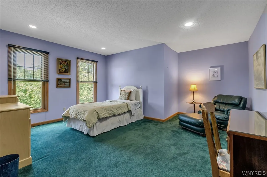 4631 Winding Woods Lane, Hamburg, New York 14075, Hamburg, New York 14075, 4 Bedrooms Bedrooms, 9 Rooms Rooms,2 BathroomsBathrooms,Residential,Closed,4631 Winding Woods Lane, Hamburg, New York 14075,0,B1550243
