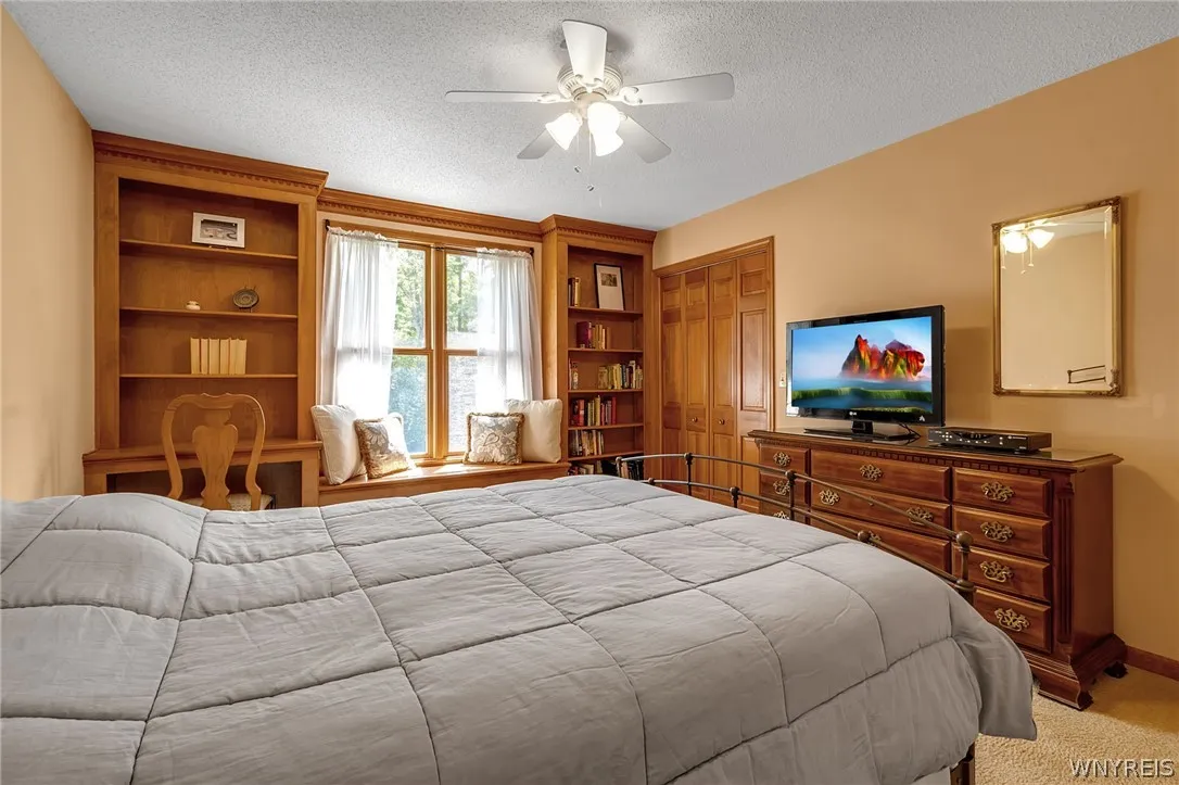 4631 Winding Woods Lane, Hamburg, New York 14075, Hamburg, New York 14075, 4 Bedrooms Bedrooms, 9 Rooms Rooms,2 BathroomsBathrooms,Residential,Closed,4631 Winding Woods Lane, Hamburg, New York 14075,0,B1550243