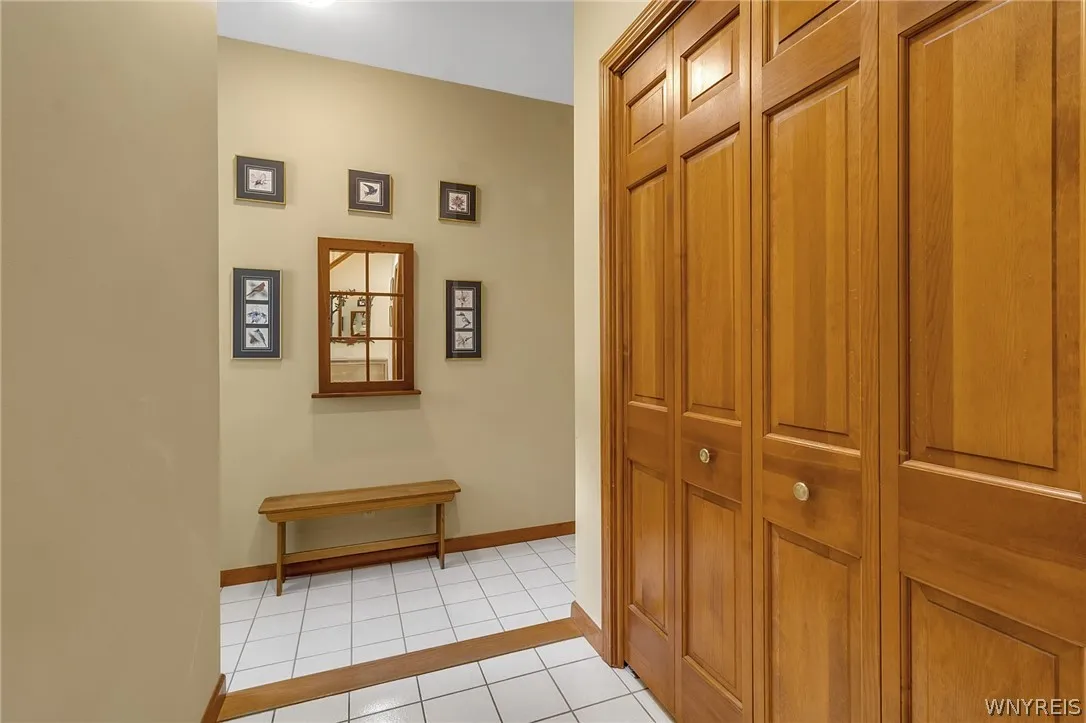 4631 Winding Woods Lane, Hamburg, New York 14075, Hamburg, New York 14075, 4 Bedrooms Bedrooms, 9 Rooms Rooms,2 BathroomsBathrooms,Residential,Closed,4631 Winding Woods Lane, Hamburg, New York 14075,0,B1550243