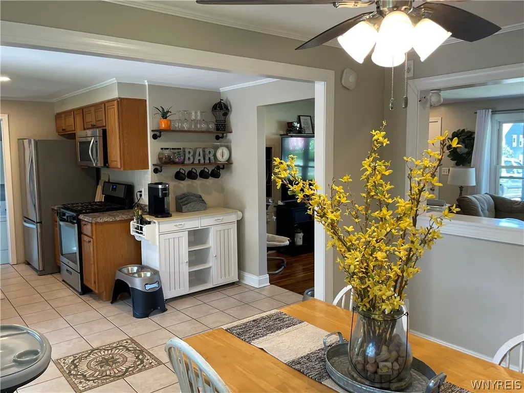 4977 Mount Vernon Boulevard, Hamburg, New York 140, Hamburg, New York 14075, 2 Bedrooms Bedrooms, 5 Rooms Rooms,1 BathroomBathrooms,Residential,Closed,4977 Mount Vernon Boulevard, Hamburg, New York 140,0,B1550375
