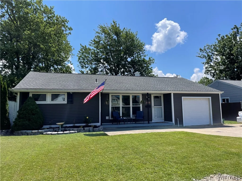 4977 Mount Vernon Boulevard, Hamburg, New York 140, Hamburg, New York 14075, 2 Bedrooms Bedrooms, 5 Rooms Rooms,1 BathroomBathrooms,Residential,Closed,4977 Mount Vernon Boulevard, Hamburg, New York 140,0,B1550375