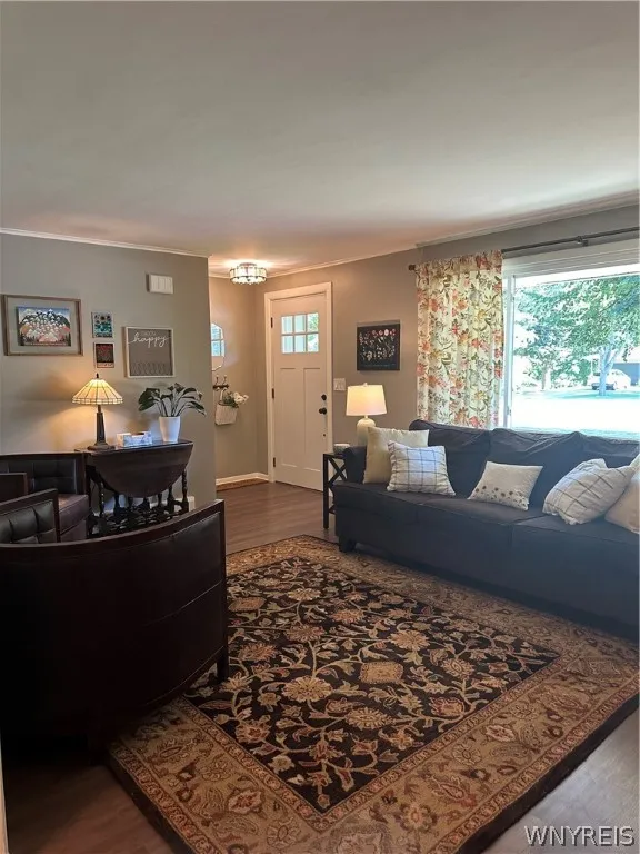 9430 Roll Road, Clarence, New York 14032, Clarence, New York 14032, 3 Bedrooms Bedrooms, 8 Rooms Rooms,1 BathroomBathrooms,Residential,Closed,9430 Roll Road, Clarence, New York 14032,0,B1550302