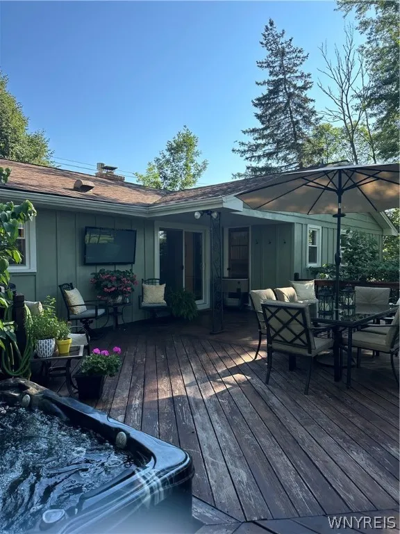 9430 Roll Road, Clarence, New York 14032, Clarence, New York 14032, 3 Bedrooms Bedrooms, 8 Rooms Rooms,1 BathroomBathrooms,Residential,Closed,9430 Roll Road, Clarence, New York 14032,0,B1550302