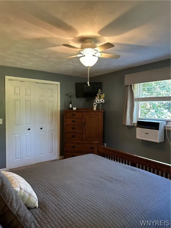 9430 Roll Road, Clarence, New York 14032, Clarence, New York 14032, 3 Bedrooms Bedrooms, 8 Rooms Rooms,1 BathroomBathrooms,Residential,Closed,9430 Roll Road, Clarence, New York 14032,0,B1550302