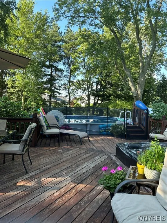 9430 Roll Road, Clarence, New York 14032, Clarence, New York 14032, 3 Bedrooms Bedrooms, 8 Rooms Rooms,1 BathroomBathrooms,Residential,Closed,9430 Roll Road, Clarence, New York 14032,0,B1550302