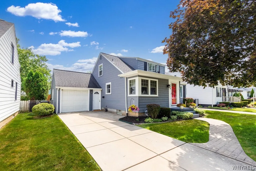 298 Wrexham Ct N, Tonawanda-town, New York 14150, Tonawanda, New York 14150, 3 Bedrooms Bedrooms, 7 Rooms Rooms,2 BathroomsBathrooms,Residential,Closed,298 Wrexham Ct N, Tonawanda-town, New York 14150,0,B1550659