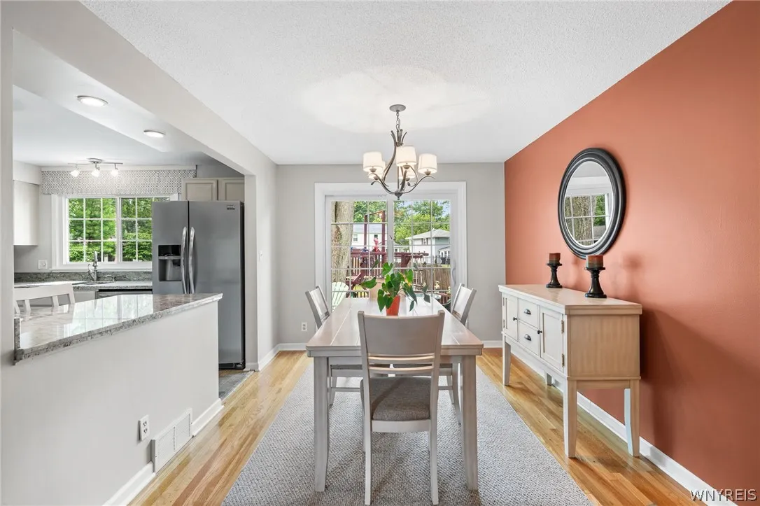 146 Sweet Briar Road, Tonawanda-town, New York 141, Tonawanda, New York 14150, 3 Bedrooms Bedrooms, 10 Rooms Rooms,1 BathroomBathrooms,Residential,Closed,146 Sweet Briar Road, Tonawanda-town, New York 141,0,B1549765