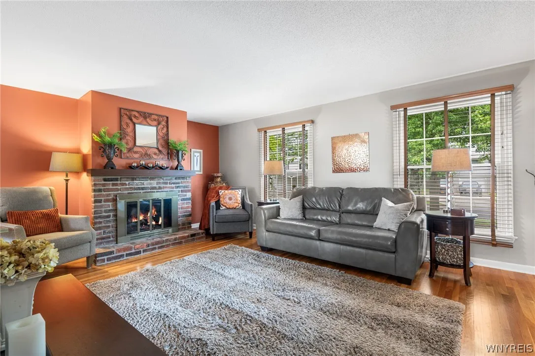 146 Sweet Briar Road, Tonawanda-town, New York 141, Tonawanda, New York 14150, 3 Bedrooms Bedrooms, 10 Rooms Rooms,1 BathroomBathrooms,Residential,Closed,146 Sweet Briar Road, Tonawanda-town, New York 141,0,B1549765