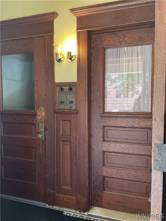 Front entryway