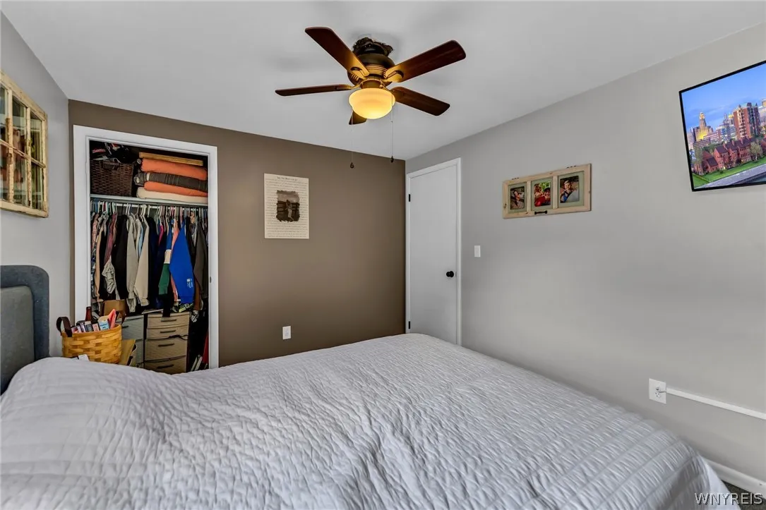 1695 Meadow Drive, Alden, New York 14004, Alden, New York 14004, 3 Bedrooms Bedrooms, 6 Rooms Rooms,1 BathroomBathrooms,Residential,Closed,1695 Meadow Drive, Alden, New York 14004,0,B1550990