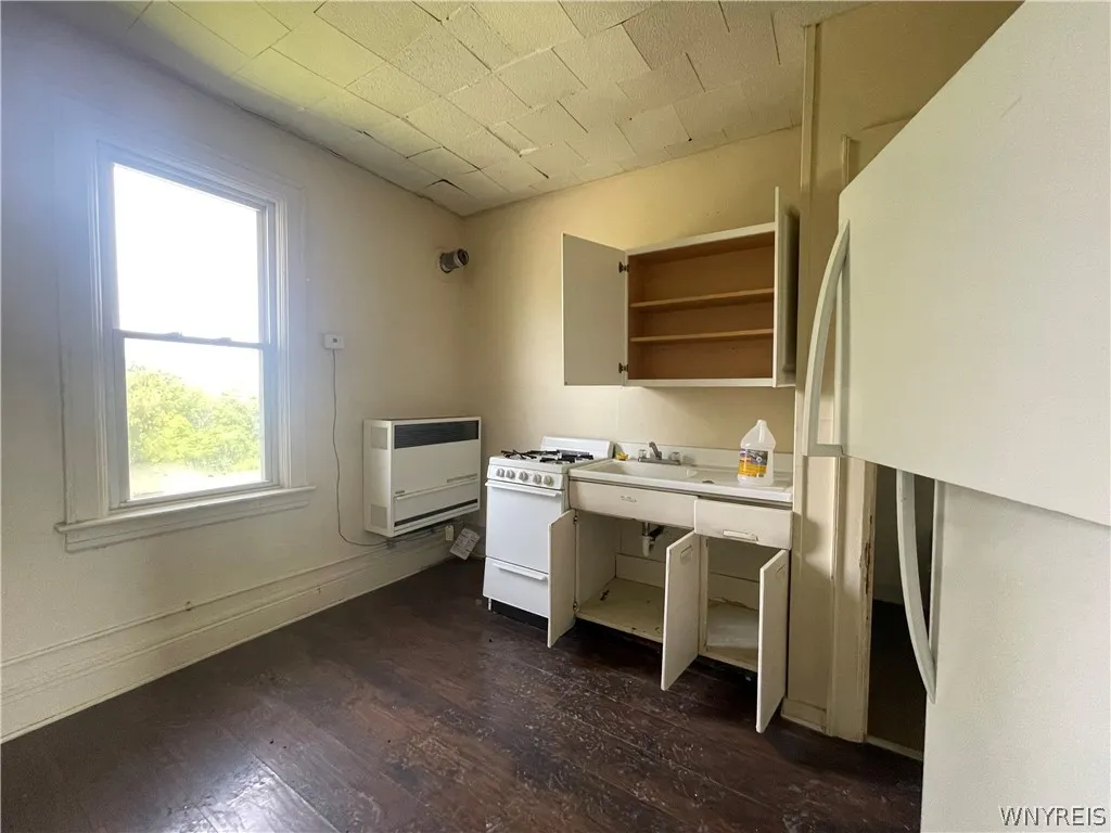 668-670 Ontario Street, Buffalo, New York 14207, Buffalo, New York 14207, 9 Bedrooms Bedrooms, ,Multi Family,Closed,668-670 Ontario Street, Buffalo, New York 14207,0,B1551384