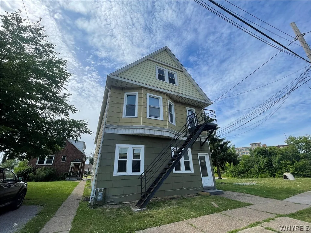 668-670 Ontario Street, Buffalo, New York 14207, Buffalo, New York 14207, 9 Bedrooms Bedrooms, ,Multi Family,Closed,668-670 Ontario Street, Buffalo, New York 14207,0,B1551384