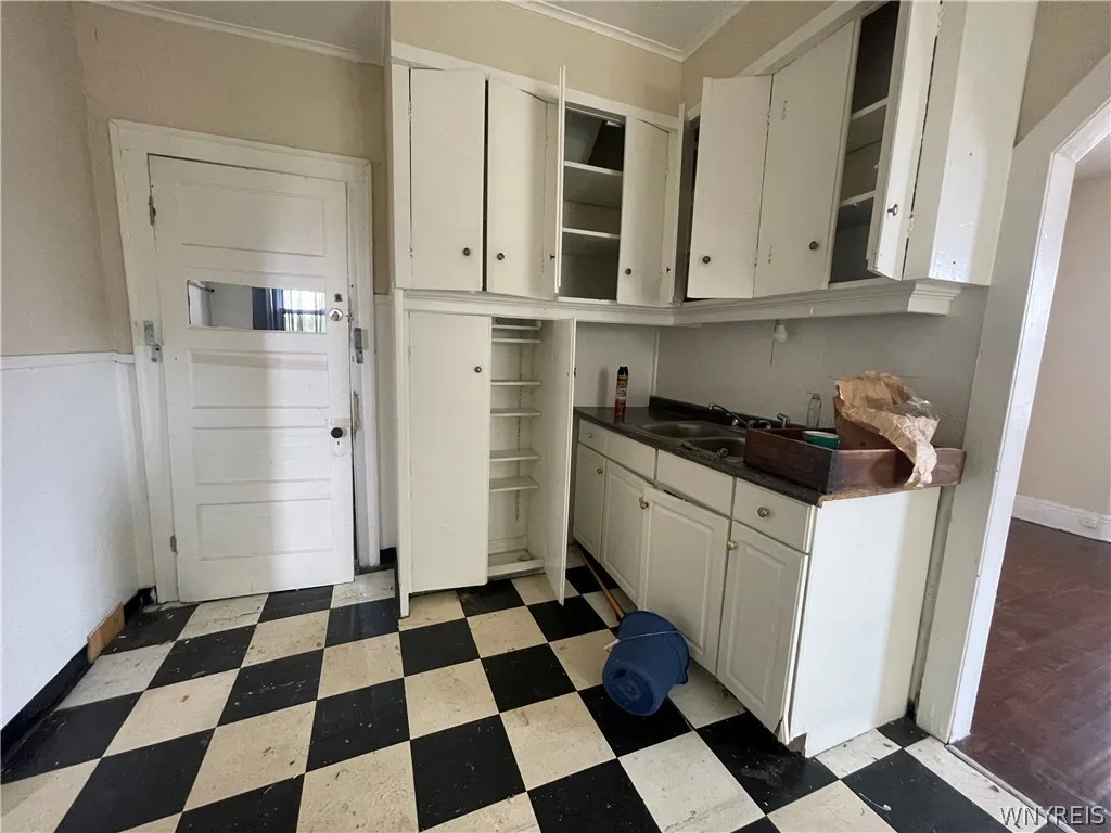 668-670 Ontario Street, Buffalo, New York 14207, Buffalo, New York 14207, 9 Bedrooms Bedrooms, ,Multi Family,Closed,668-670 Ontario Street, Buffalo, New York 14207,0,B1551384