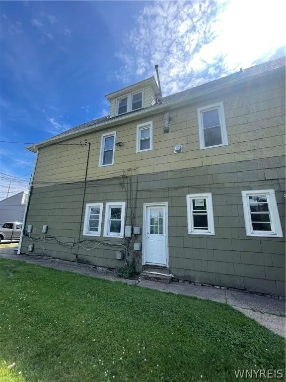 668-670 Ontario Street, Buffalo, New York 14207, Buffalo, New York 14207, 9 Bedrooms Bedrooms, ,Multi Family,Closed,668-670 Ontario Street, Buffalo, New York 14207,0,B1551384