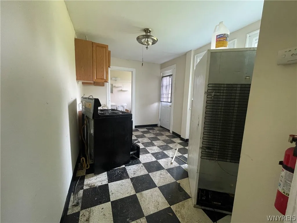 668-670 Ontario Street, Buffalo, New York 14207, Buffalo, New York 14207, 9 Bedrooms Bedrooms, ,Multi Family,Closed,668-670 Ontario Street, Buffalo, New York 14207,0,B1551384