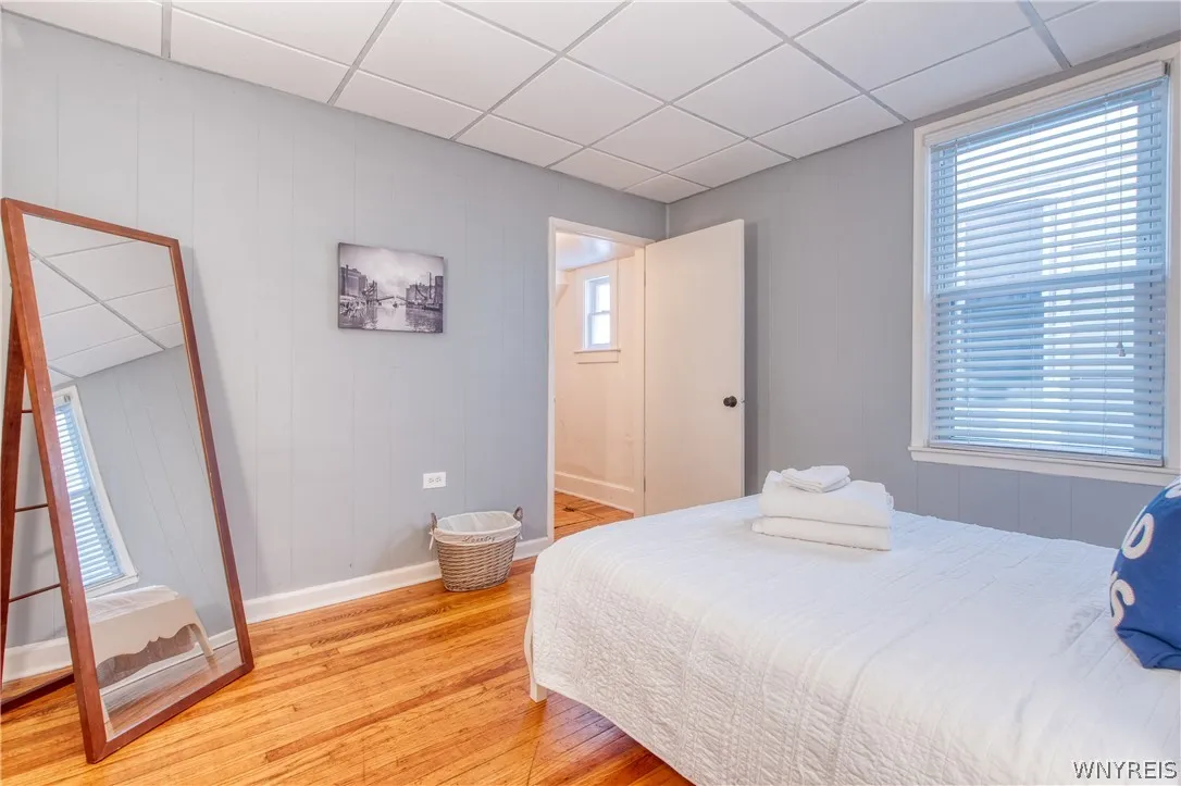 Lower front apartment - bedroom 1