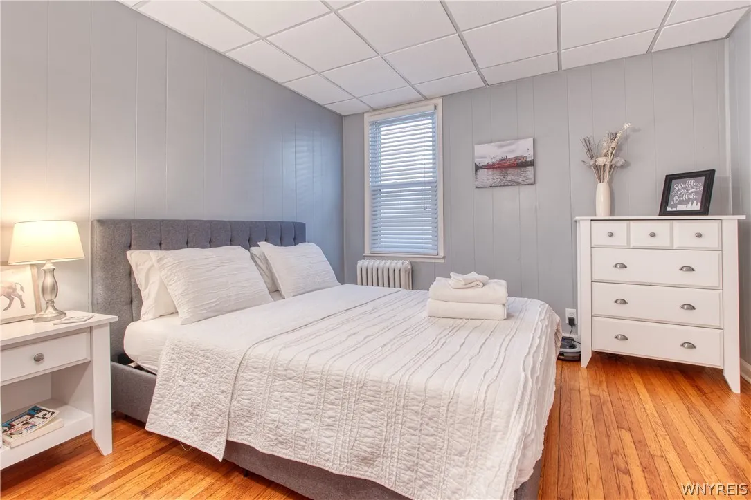 Lower front apartment - bedroom 2