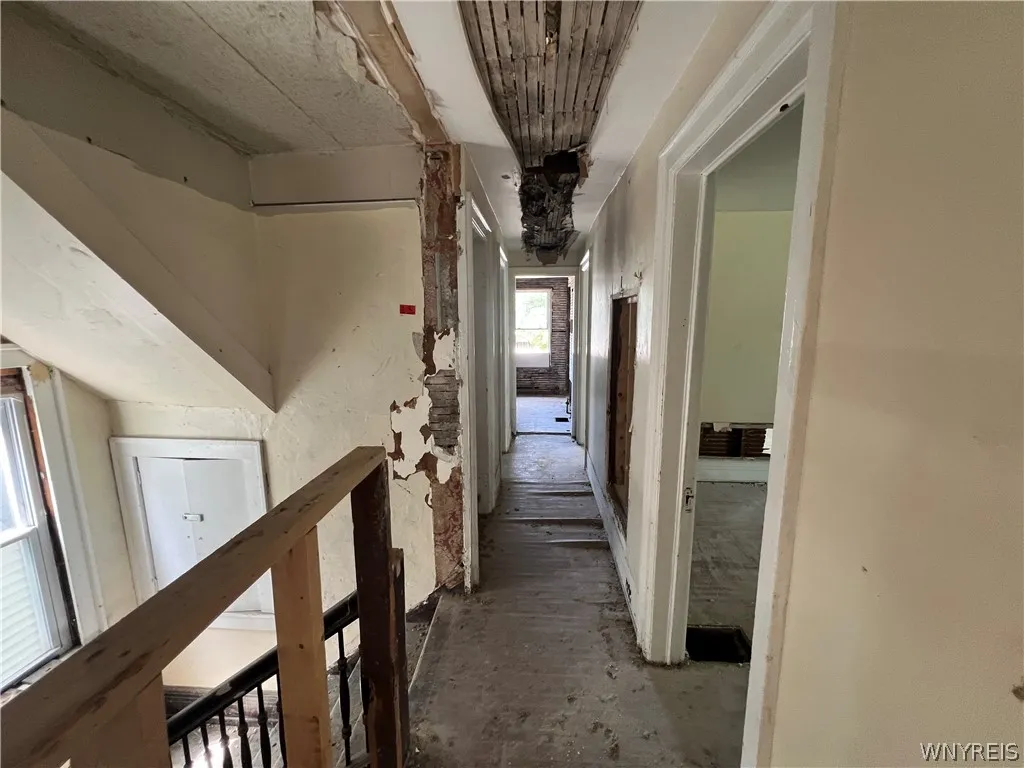 348 Baynes Street, Buffalo, New York 14213, Buffalo, New York 14213, 5 Bedrooms Bedrooms, 12 Rooms Rooms,1 BathroomBathrooms,Residential,Closed,348 Baynes Street, Buffalo, New York 14213,0,B1549496
