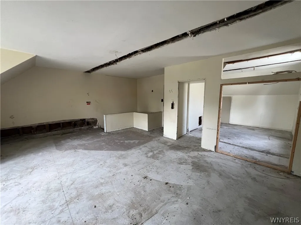 348 Baynes Street, Buffalo, New York 14213, Buffalo, New York 14213, 5 Bedrooms Bedrooms, 12 Rooms Rooms,1 BathroomBathrooms,Residential,Closed,348 Baynes Street, Buffalo, New York 14213,0,B1549496